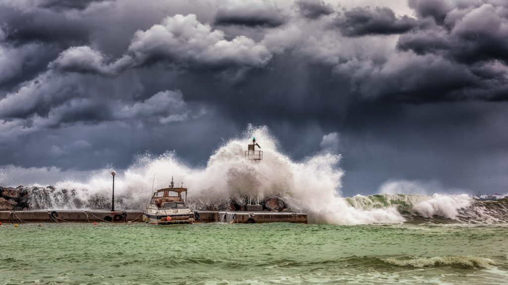 Typhoon Koinu Strikes Taiwan: Record Winds Injure 190